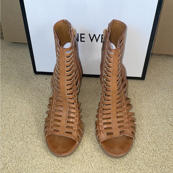 Nine West Women’s heels - Picture 3 of 5